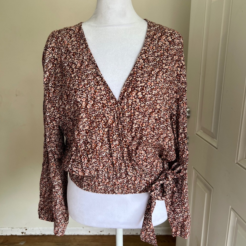 Madewell Ditsy Floral Wrap Top Brown Pink Long Sleeve V-Neck Size M NWT - Picture 1 of 7